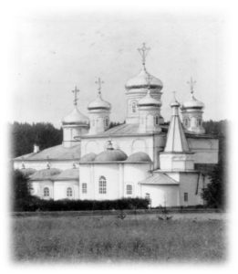 Троицкий собор 1914 год (вид с восточной стороны) 